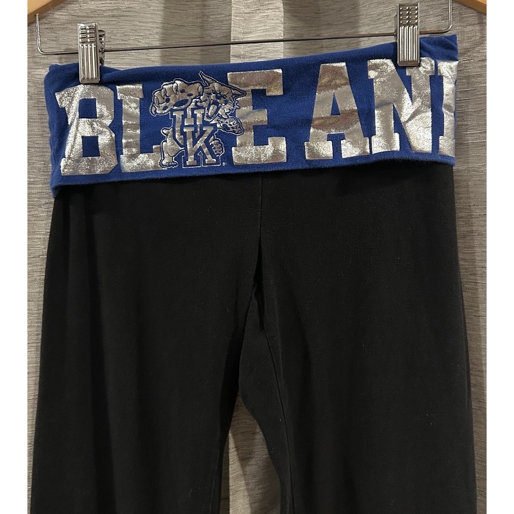 Victoria's Secret Pink Kentucky Wildcats‎ Embellished Foldover Flared Yoga Pants - Picture 2 of 4